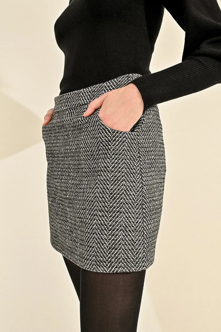 Molly Bracken Short Herringbone Skirt Black/Off-white