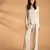 More & More Crepe Blouse Powder