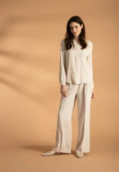 More & More Crepe Blouse Powder
