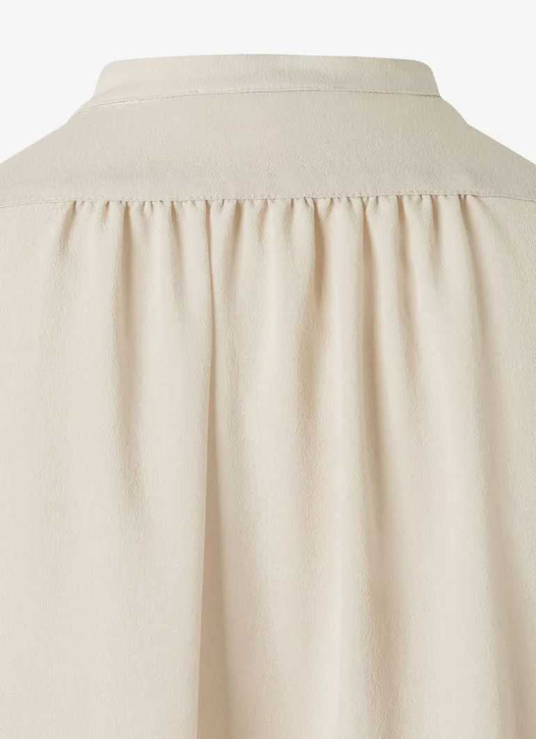 More & More Crepe Blouse Powder